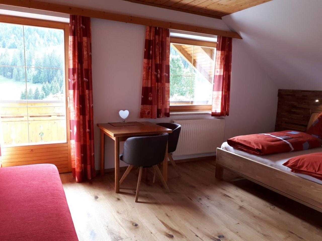 Lungau Apartment - Ferienwohnung Haus Esl Hintergöriach エクステリア 写真